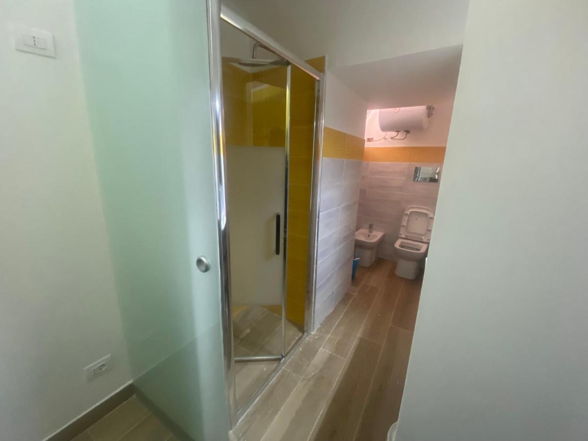 Yes I Know My Room - Mini Room Martiri 那不勒斯 外观 照片